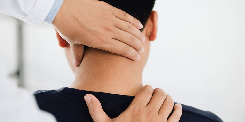 welcoming auto accident chiropractor in Fort Lauderdale